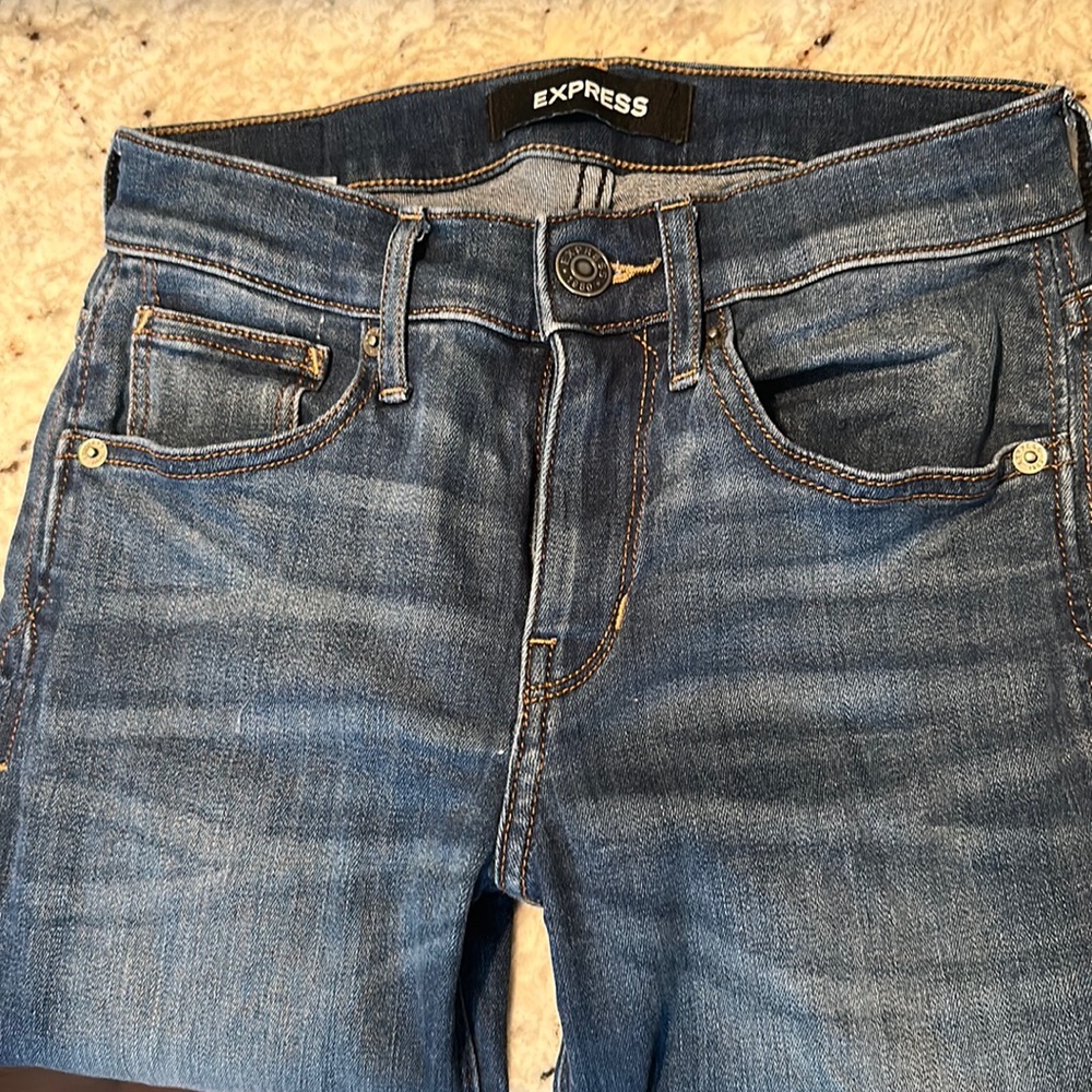 EXPRESS BARELY BOOT MIDRISE JEAN